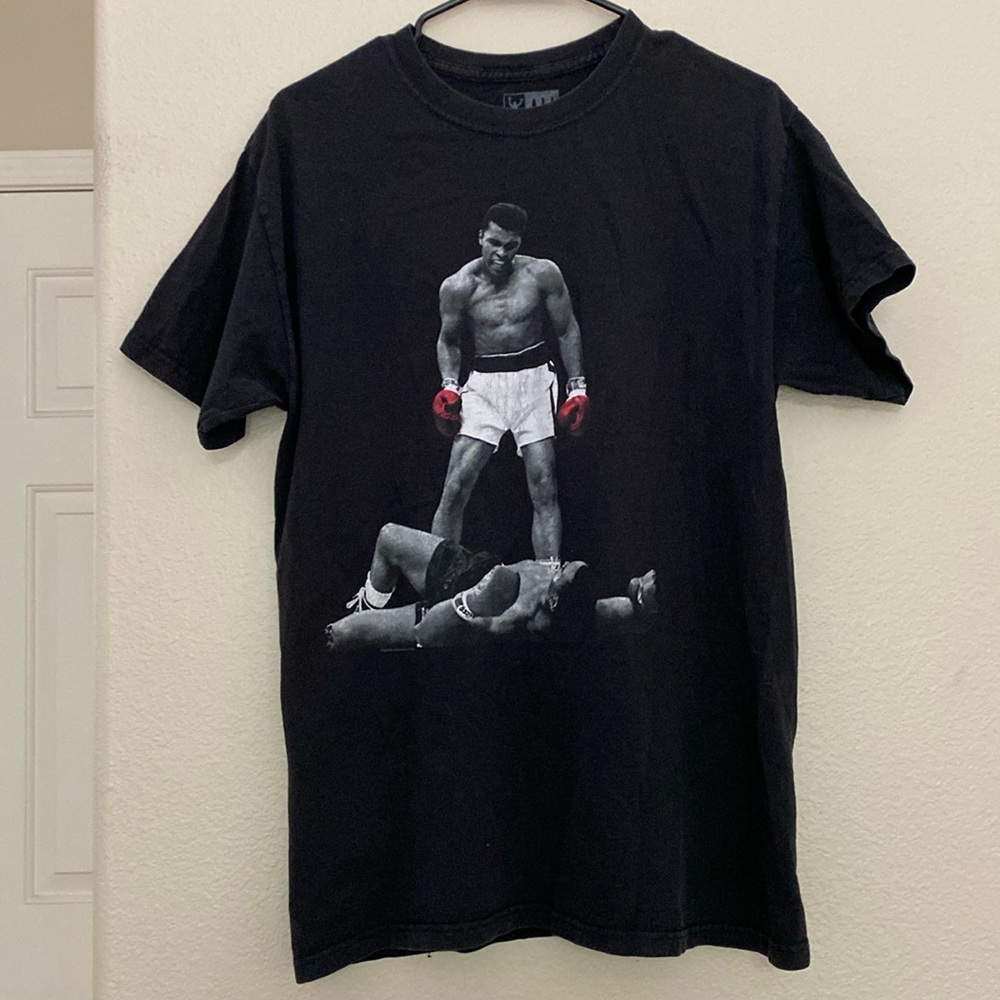 Mens tshirt